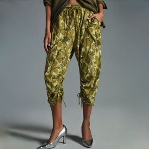 Anthropologie Daily Practice Green Arid Crop Pants M NWT